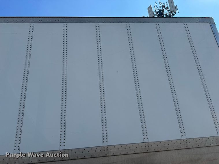 image for item DP8875 2013 Wabash DVHDHPC dry van trailer