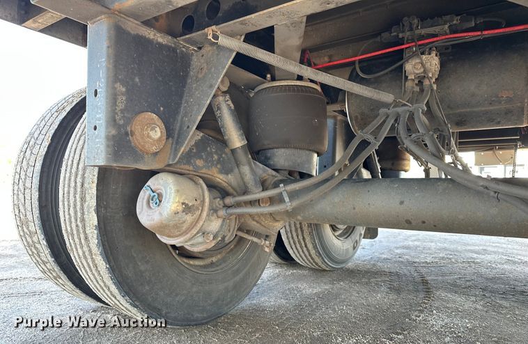 image for item DP8875 2013 Wabash DVHDHPC dry van trailer