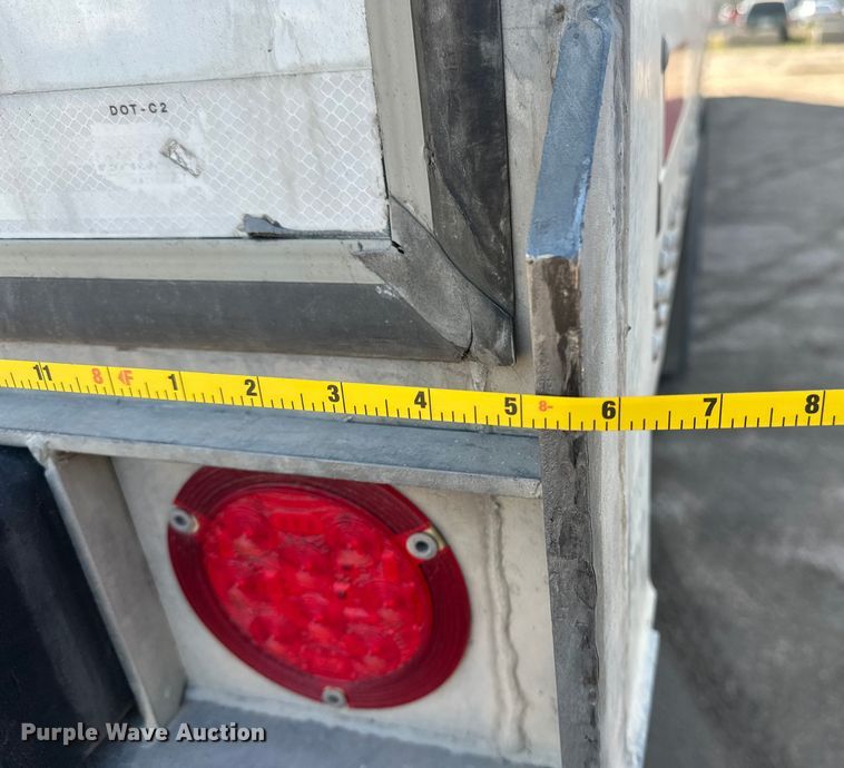 image for item DP8875 2013 Wabash DVHDHPC dry van trailer