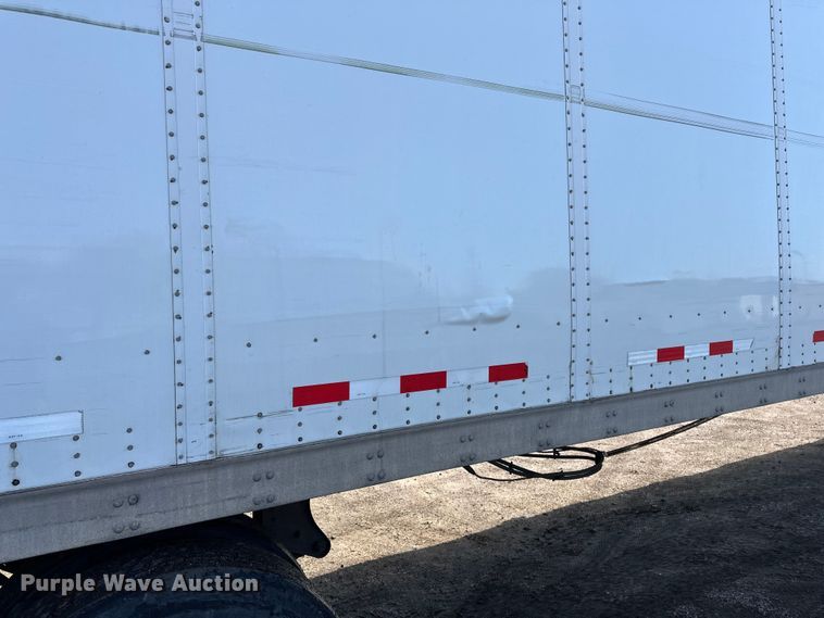 image for item DP8877 2015 Vanguard VXP dry van trailer