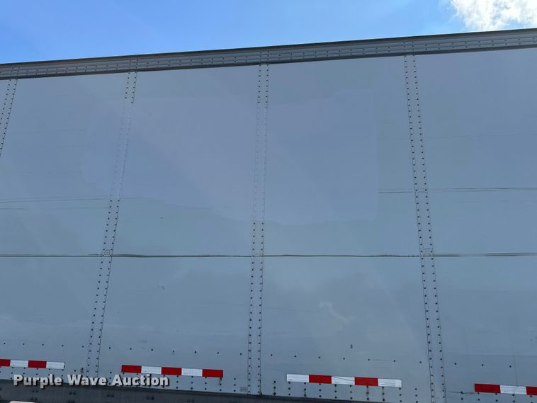 image for item DP8877 2015 Vanguard VXP dry van trailer