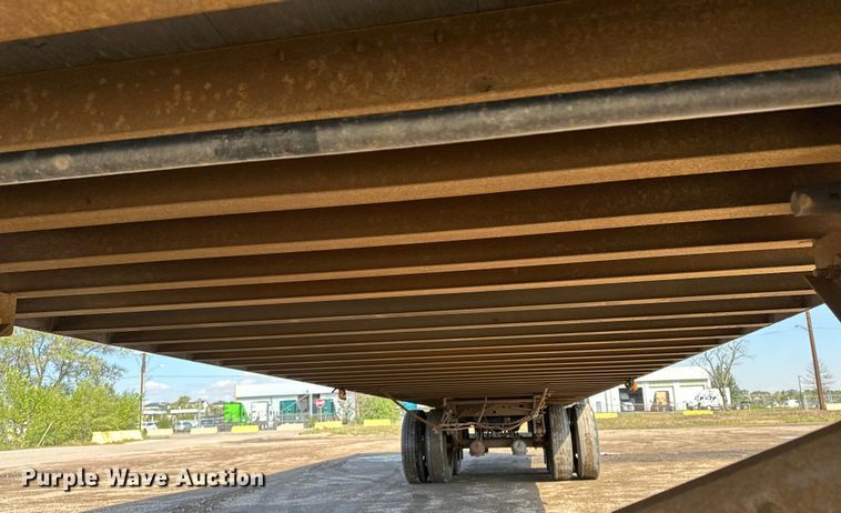 image for item DP8877 2015 Vanguard VXP dry van trailer