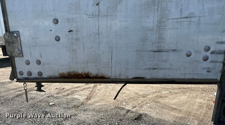 image for item DP8877 2015 Vanguard VXP dry van trailer