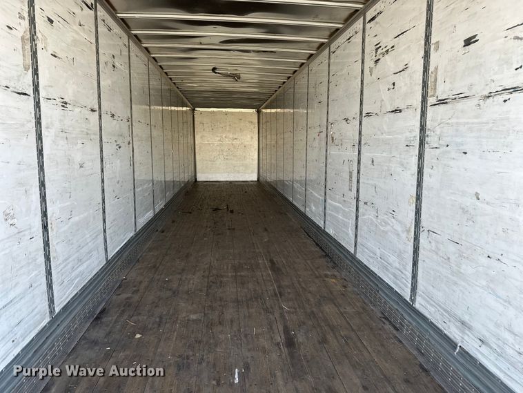image for item DP8877 2015 Vanguard VXP dry van trailer
