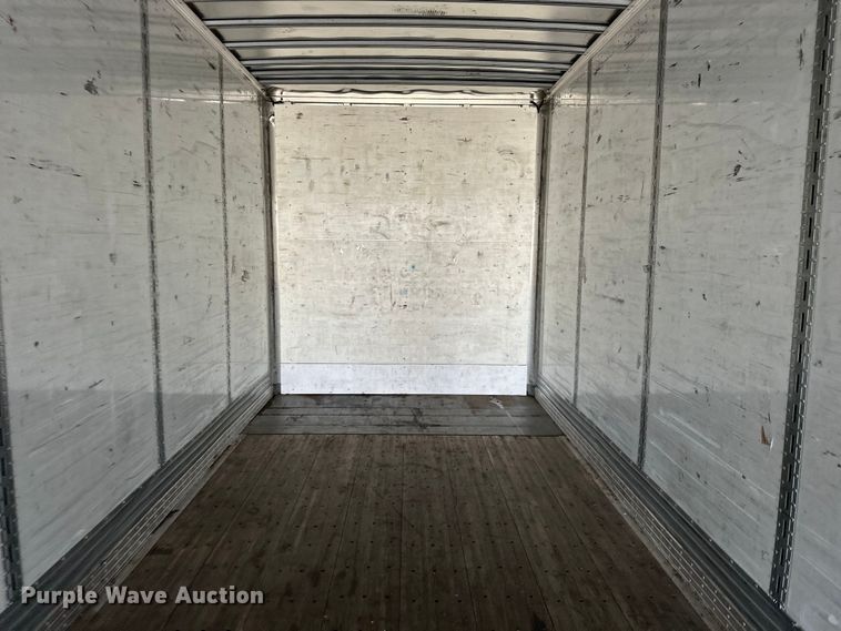 image for item DP8877 2015 Vanguard VXP dry van trailer