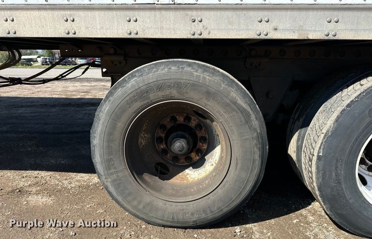 image for item DP8877 2015 Vanguard VXP dry van trailer