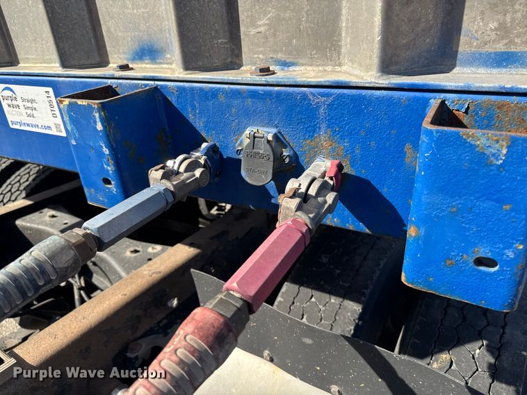 image for item DT0514 2007 Great Dane GP-245096 flatbed trailer