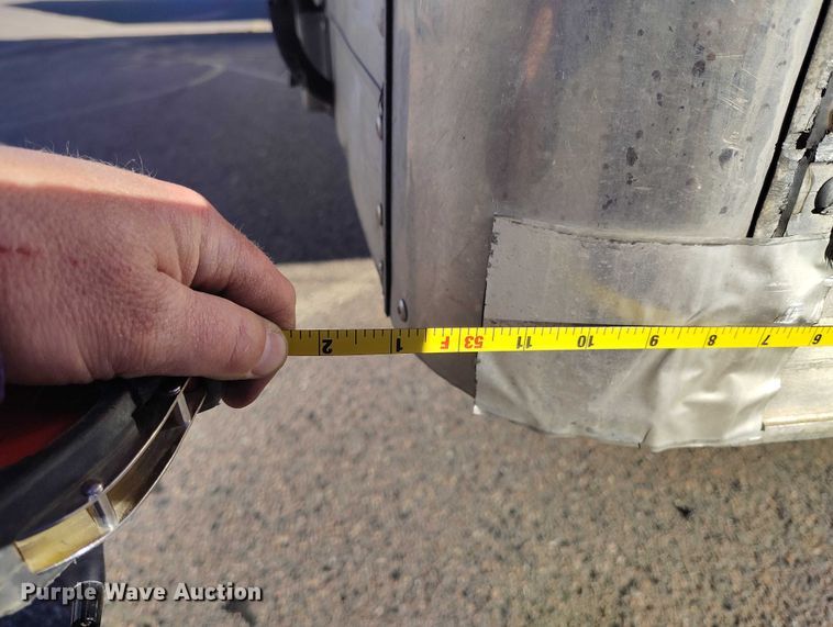 image for item DT0750 2012 Utility VS2RA refrigerated van trailer