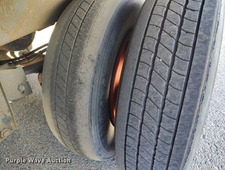 image for item DT0750 2012 Utility VS2RA refrigerated van trailer