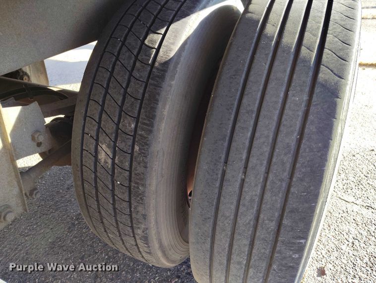 image for item DT0750 2012 Utility VS2RA refrigerated van trailer