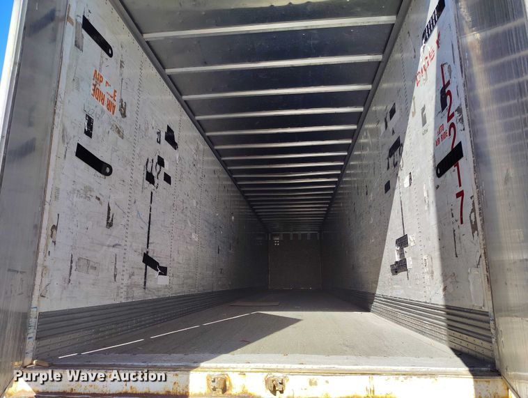 image for item DT0751 2002 Wabash dry van trailer