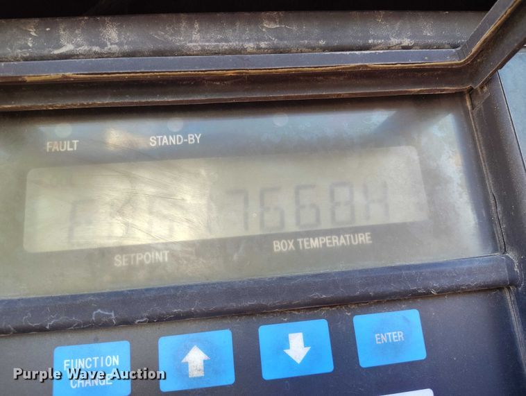 image for item DT0752 2011 Utility refrigerated van trailer