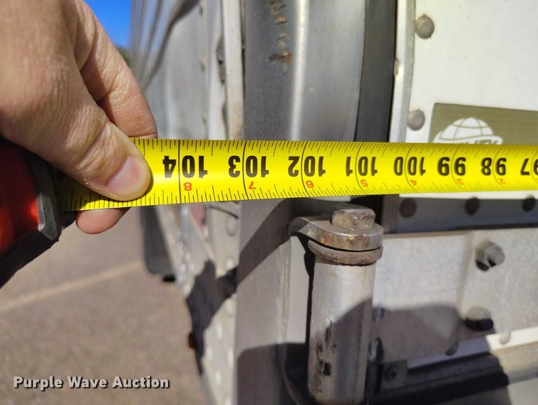 image for item DT0753 2012 Utility VS2RA refrigerated van trailer