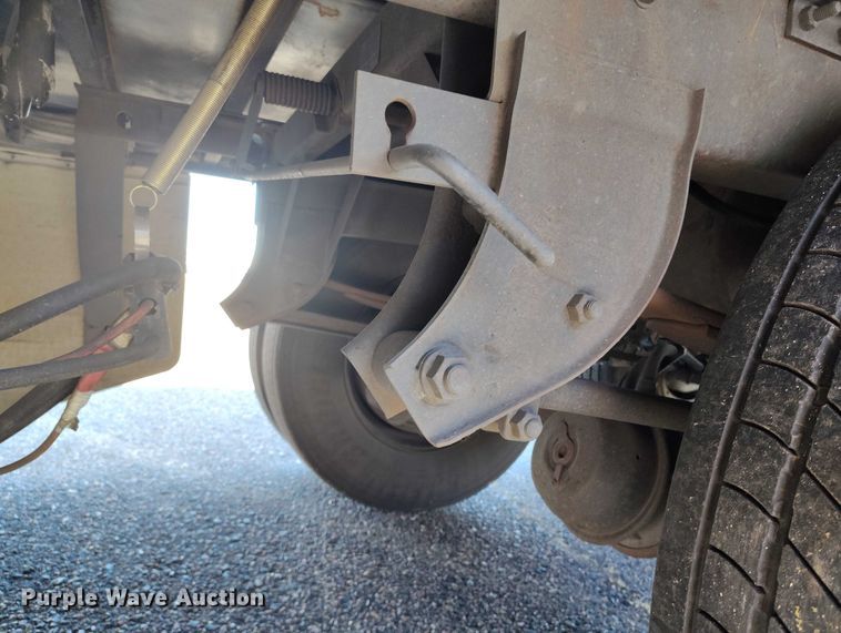 image for item DT0753 2012 Utility VS2RA refrigerated van trailer