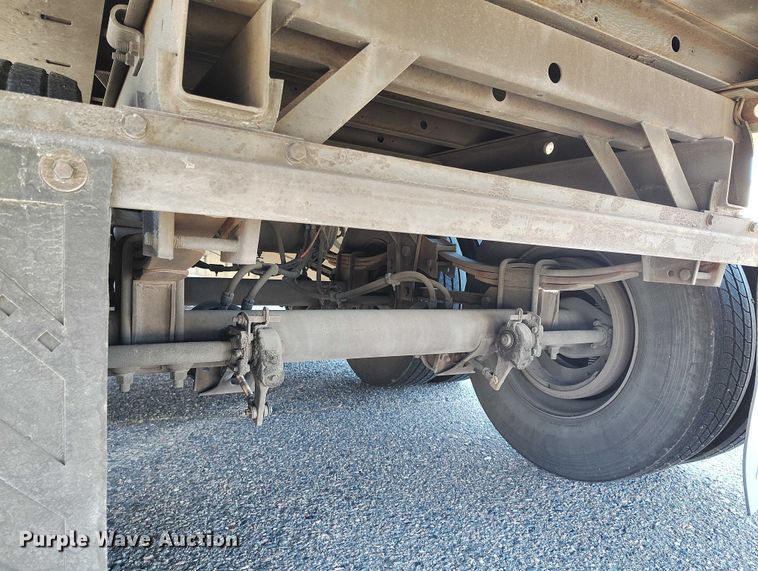 image for item DT0753 2012 Utility VS2RA refrigerated van trailer