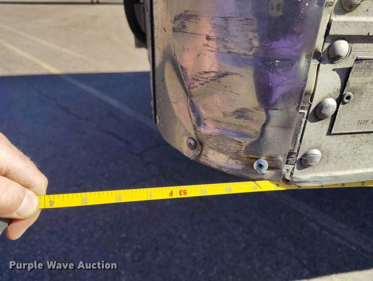 image for item DT0753 2012 Utility VS2RA refrigerated van trailer