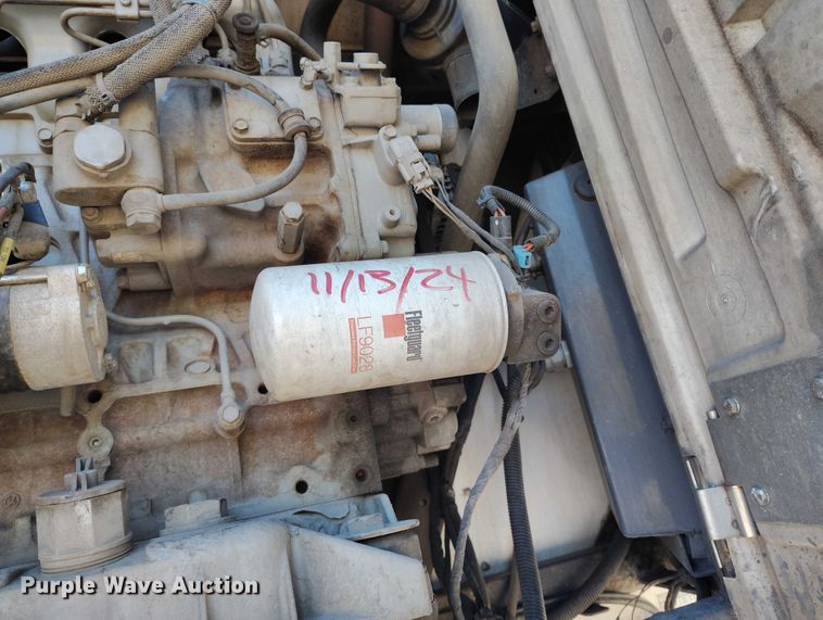 image for item DT0753 2012 Utility VS2RA refrigerated van trailer