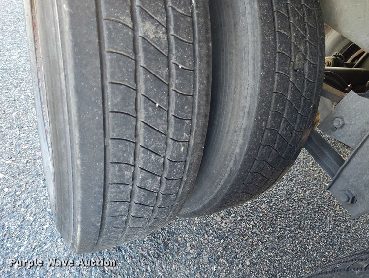 image for item DT0753 2012 Utility VS2RA refrigerated van trailer