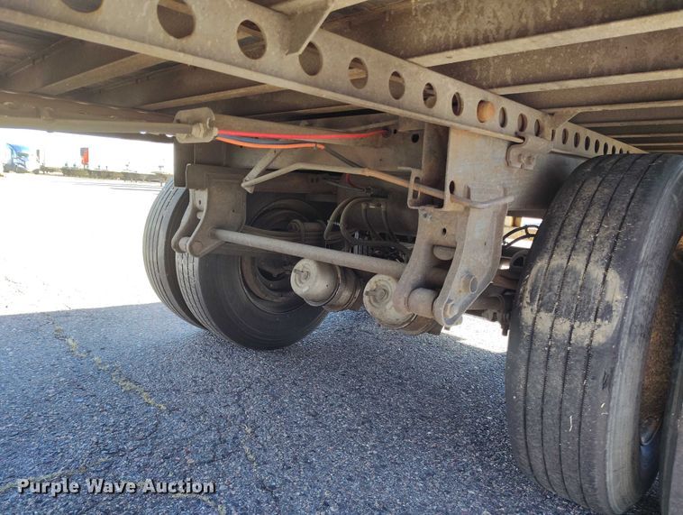 image for item DT0754 2005 Wabash dry van trailer