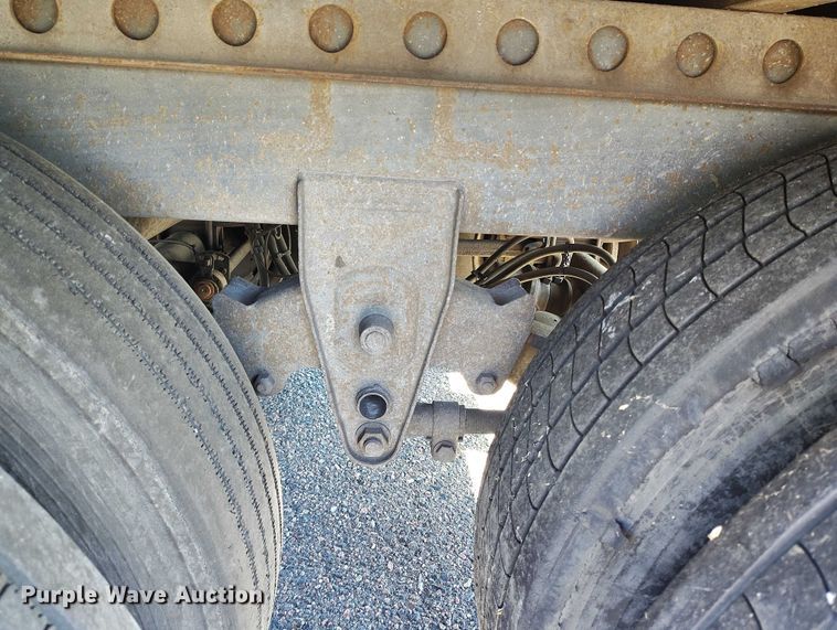 image for item DT0754 2005 Wabash dry van trailer