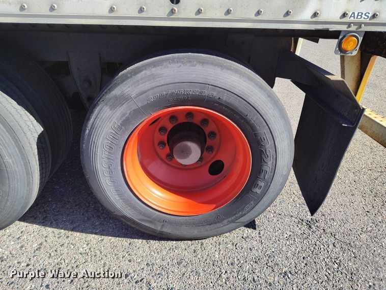 image for item DT0754 2005 Wabash dry van trailer