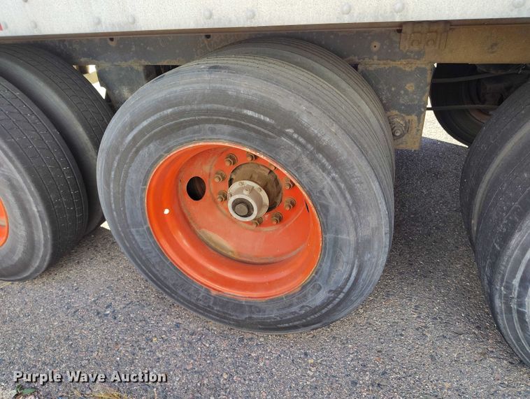 image for item DT0756 2003 Great Dane 7411TP-SA dry van trailer