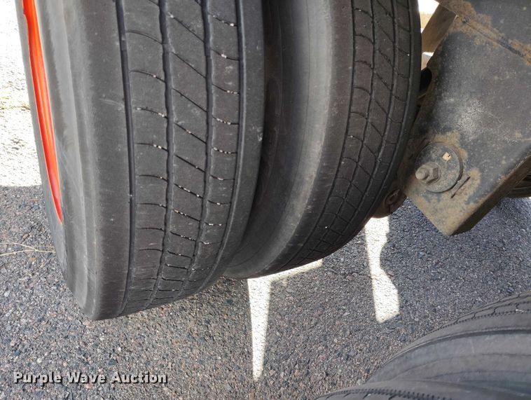 image for item DT0756 2003 Great Dane 7411TP-SA dry van trailer