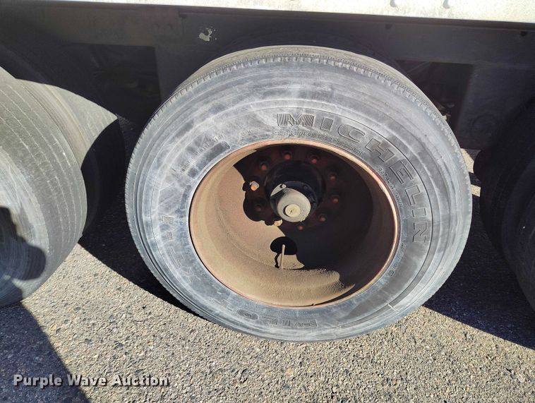 image for item DT0756 2003 Great Dane 7411TP-SA dry van trailer