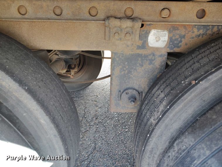 image for item DT0757 2003 Great Dane 7411TP-SA dry van trailer