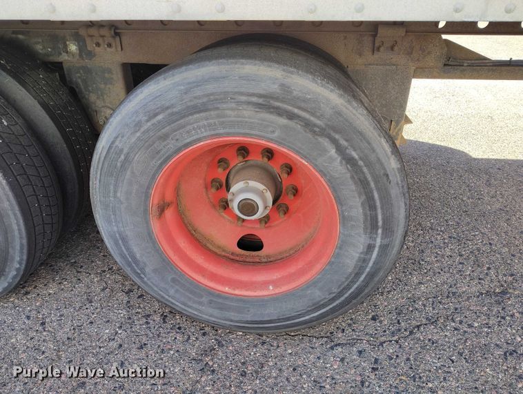 image for item DT0757 2003 Great Dane 7411TP-SA dry van trailer