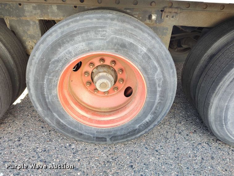 image for item DT0757 2003 Great Dane 7411TP-SA dry van trailer