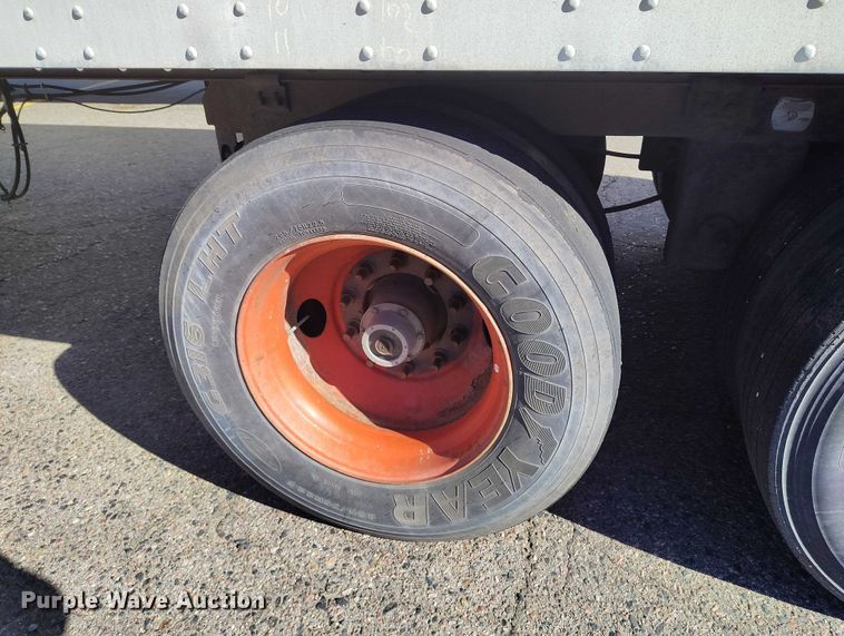 image for item DT0757 2003 Great Dane 7411TP-SA dry van trailer