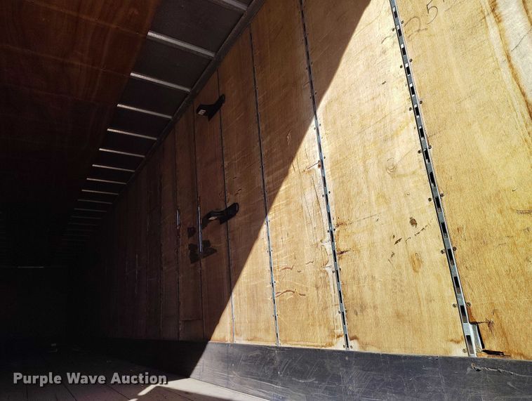 image for item DT0759 2003 Great Dane 7411TP-SA dry van trailer