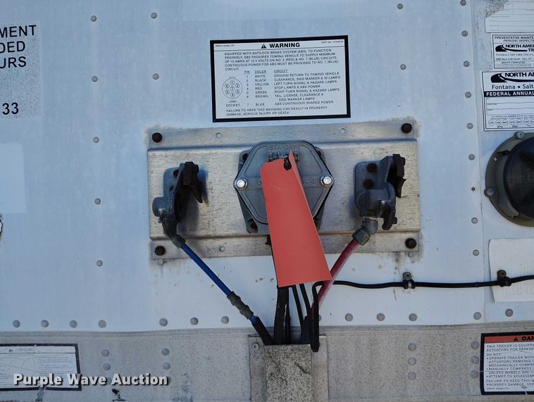 image for item DT0760 2003 Great Dane 7411TP-SA dry van trailer