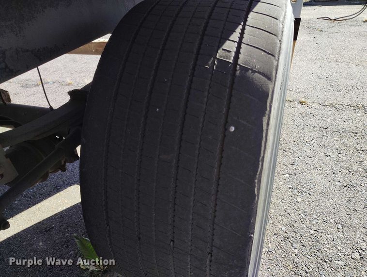 image for item DT0760 2003 Great Dane 7411TP-SA dry van trailer