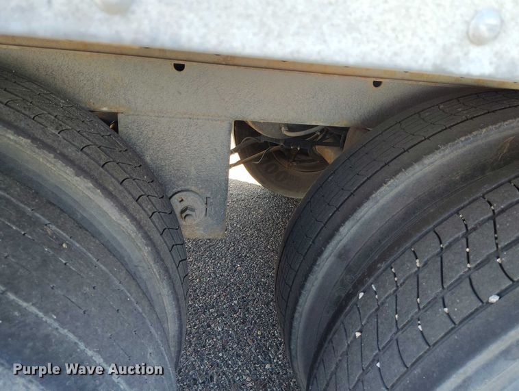 image for item DT0761 2003 Great Dane 7411TP-SA dry van trailer