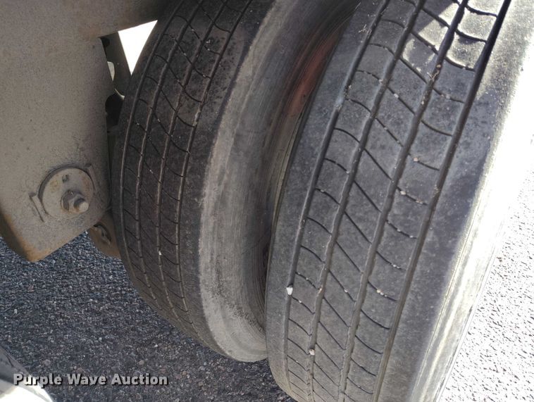 image for item DT0761 2003 Great Dane 7411TP-SA dry van trailer