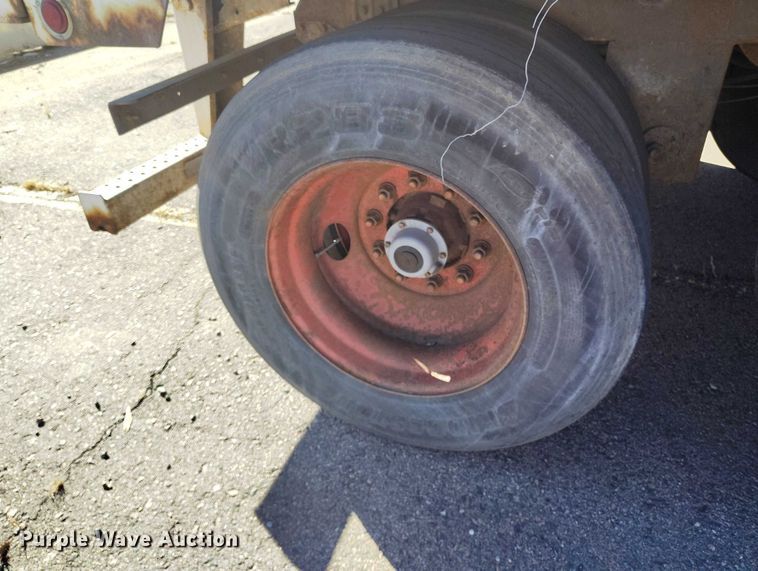 image for item DT0762 2003 Great Dane 7411TP-SA dry van trailer