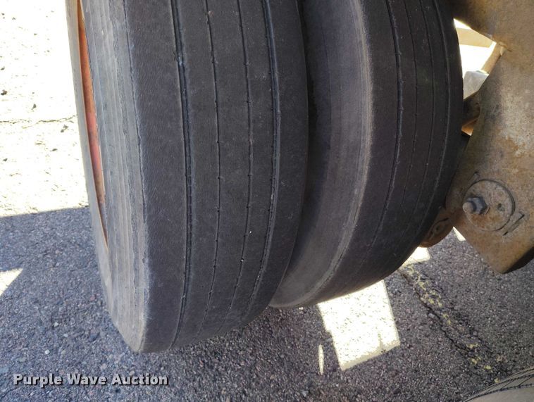 image for item DT0762 2003 Great Dane 7411TP-SA dry van trailer