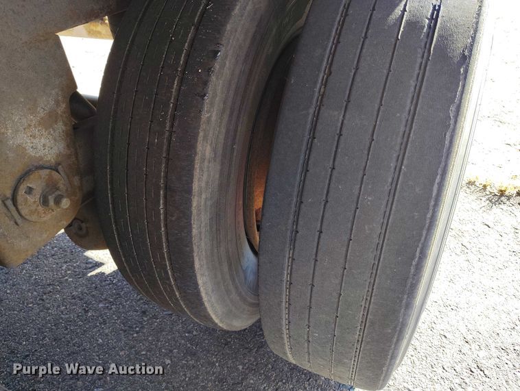 image for item DT0762 2003 Great Dane 7411TP-SA dry van trailer