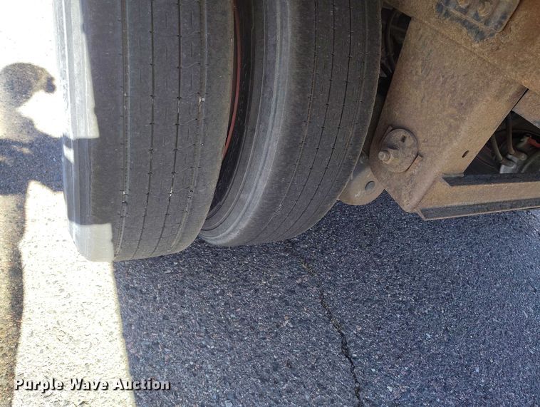 image for item DT0763 2003 Great Dane 7411TP-SA dry van trailer