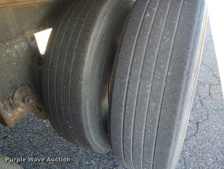 image for item DT0763 2003 Great Dane 7411TP-SA dry van trailer