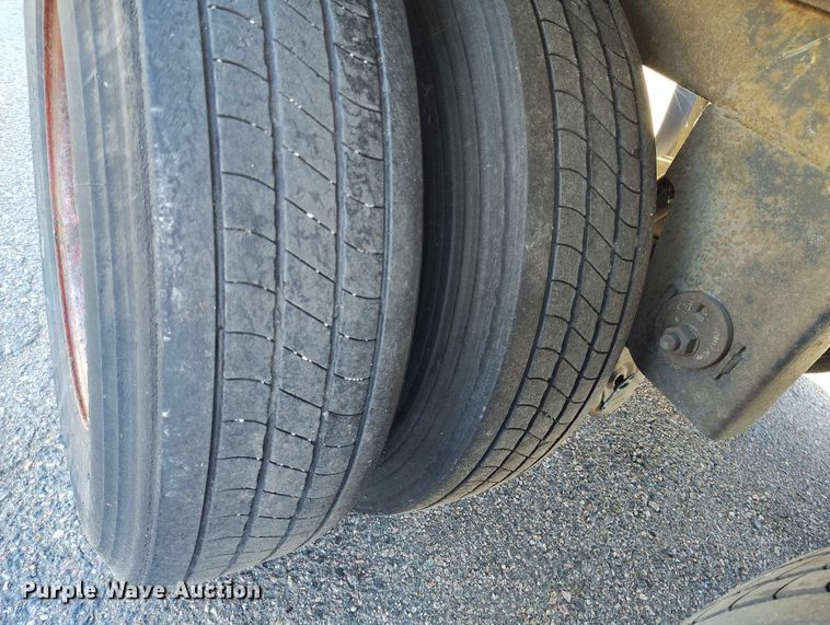 image for item DT0765 2003 Great Dane 7411TP-SA dry van trailer