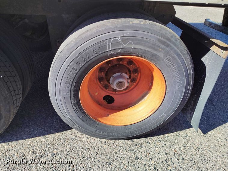 image for item DT0765 2003 Great Dane 7411TP-SA dry van trailer