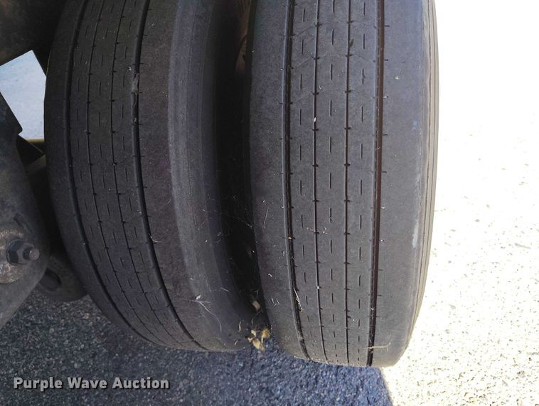 image for item DT0765 2003 Great Dane 7411TP-SA dry van trailer