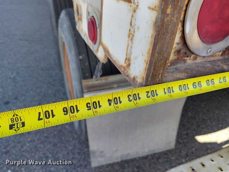 image for item DT0766 2003 Great Dane 7411TP-SA dry van trailer