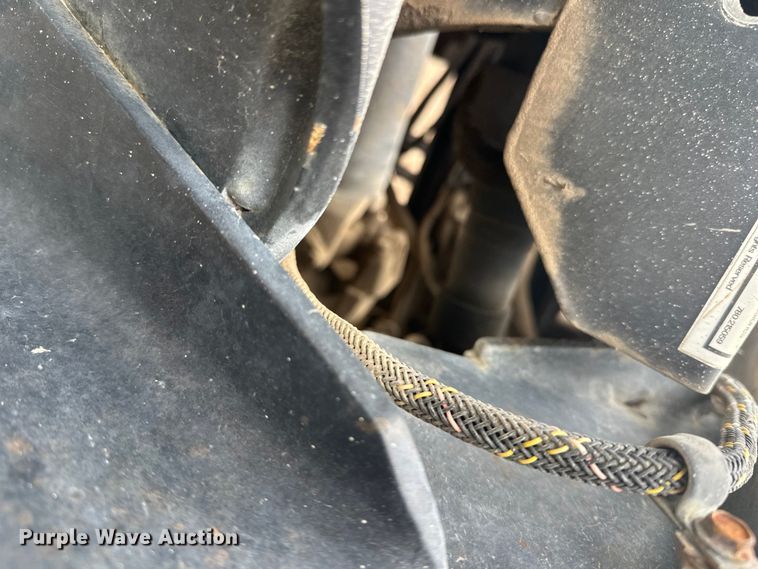 image for item DT6438 2000 International 5500i ready mix truck