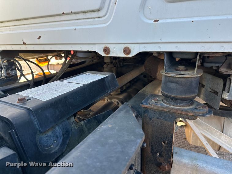 image for item DW4344 2002 Mack CV513 ready mix truck