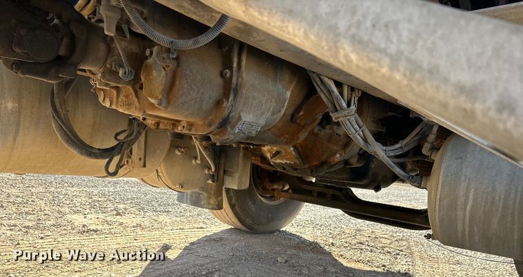 image for item DW4344 2002 Mack CV513 ready mix truck