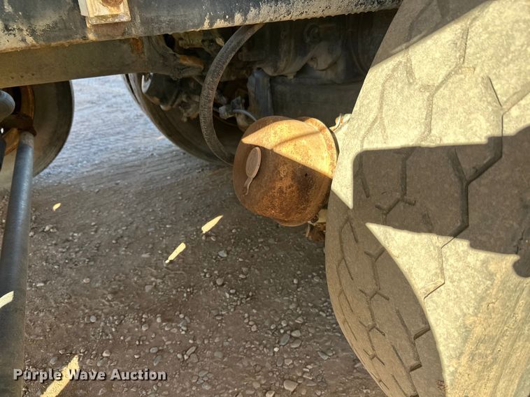 image for item DW4344 2002 Mack CV513 ready mix truck